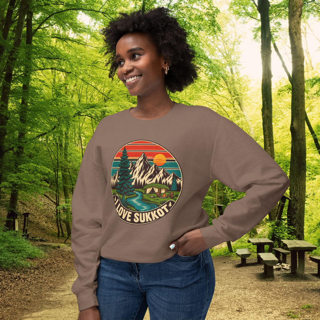 I Love Sukkot Sweatshirt | Vintage Feast of Tabernacles Camping Crewneck